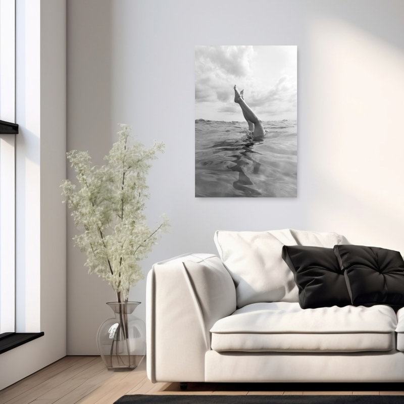 «Graceful Legs Ocean Dip», impression d'art sur un dauphin côtier abstrait, 36" H x 24" W
