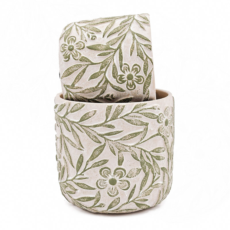 Jardinière S / 2 sable et ciment gris avec motif floral vert gravé, L: P 6,7 x 6,3 po S: P 5,5 po x P 5 po