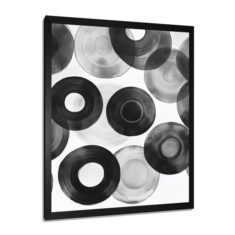 Cercles radiaux noirs et blancs monochromes II - Tableau géométrique abstrait encadré, H 32 po x l 24 po