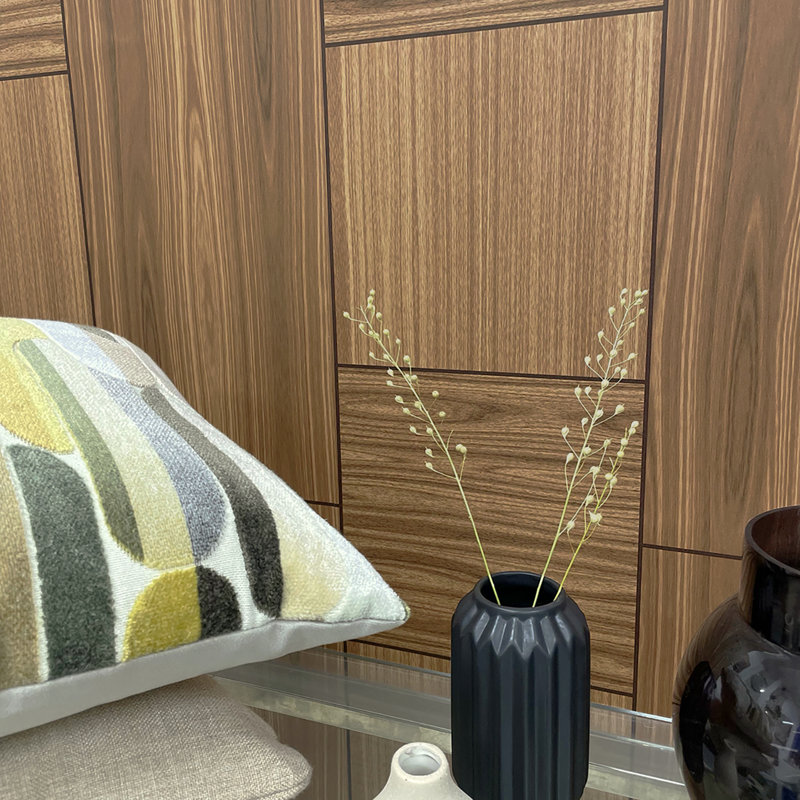 Keila 10.05m x 53cm Matte Wallpaper Roll, Dark Oak