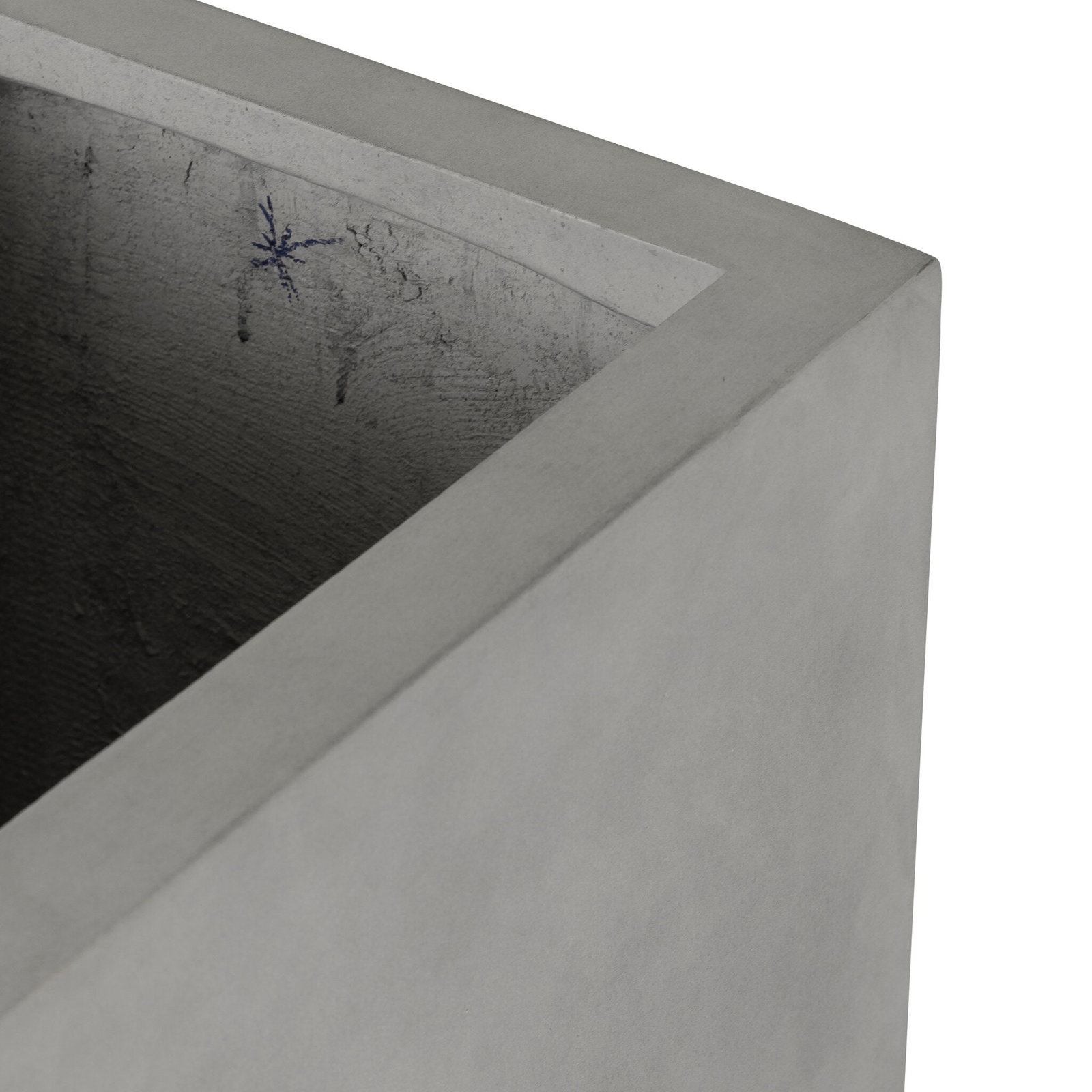Nadette Planter Box, 32" H x 18" W x 18" D
