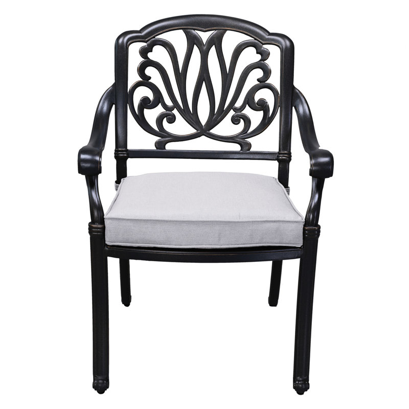 2 pièces de fauteuil de salle à manger d'extérieur en aluminium, gris foncé et blanc, de fabrication, de coussins pour une utilisation à long terme et de fauteuil confortable avec coussin, 2. gris et blanc. Cadre. Coussins. Conception élégante et complexe.