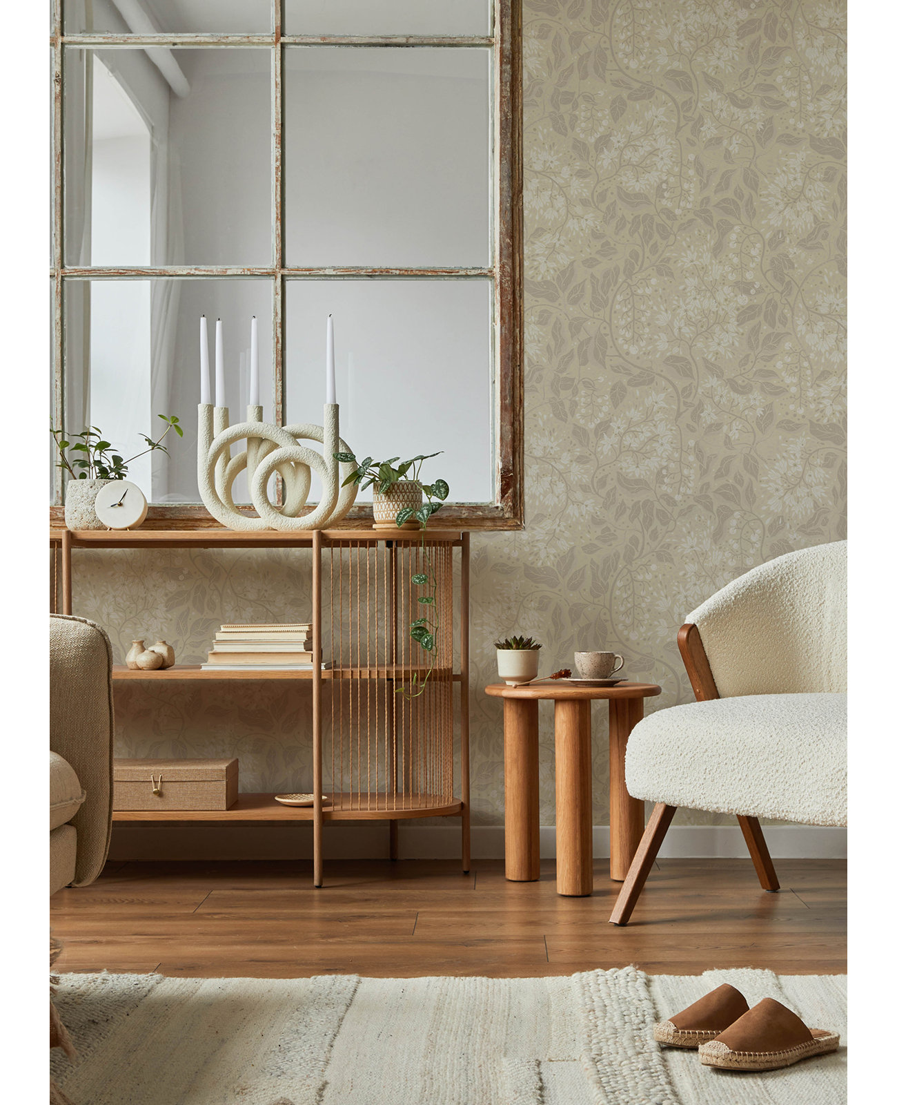 Beachworth Floral Wallpaper, Wheat