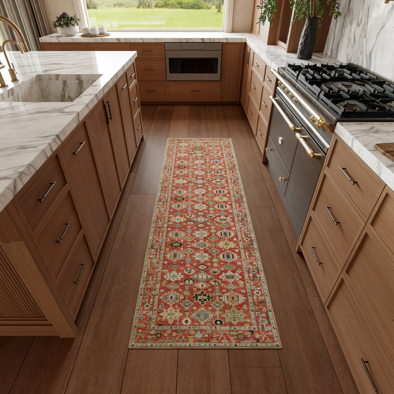 Heriberto Machine Washable Vintage Area Rug, Runner 2'2" x 8'