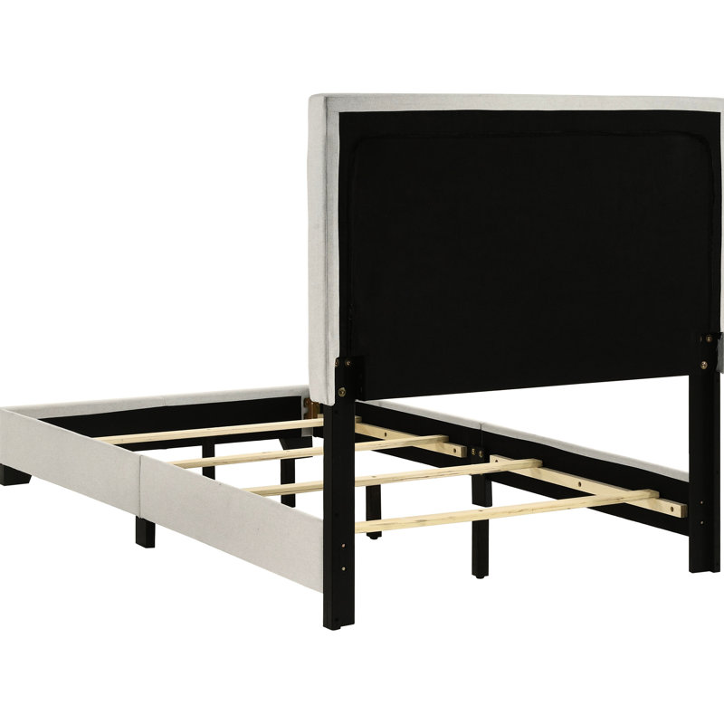 Lit simple avec panneau rembourré crème et tête de lit rembourrée confortable, structure en bois d'ingénierie en bois d'hévéa, pieds solides noirs, accessoire de chambre à coucher, conception transitionnelle, lit requis pour sommier tapissier,