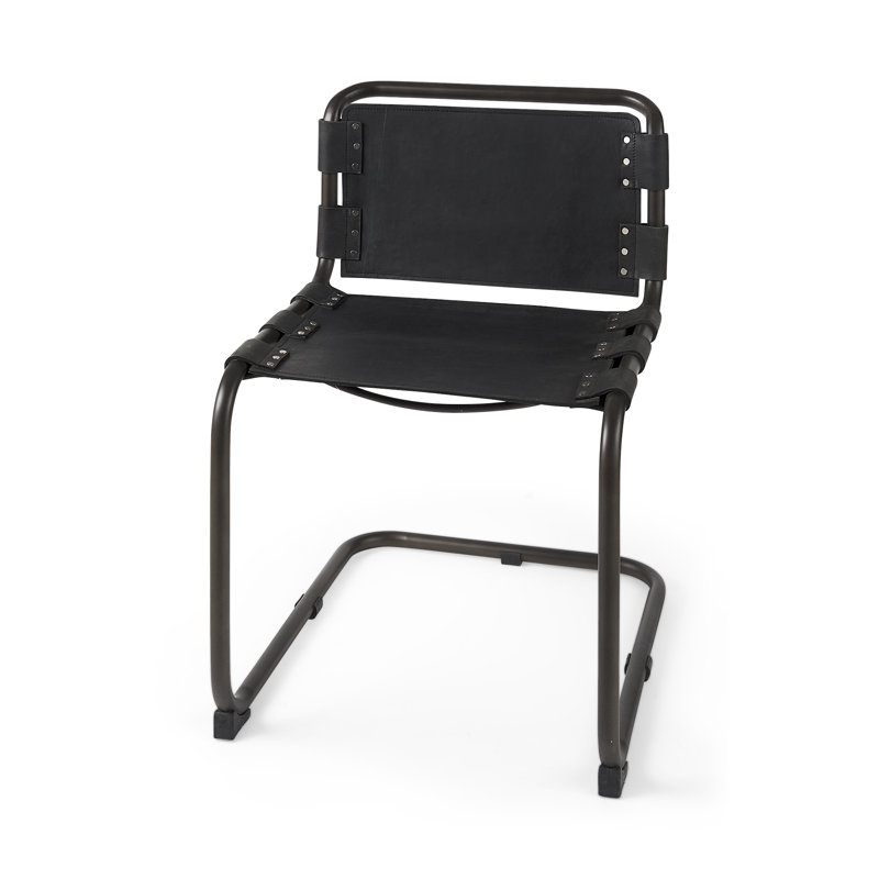 Chaise d'appoint rembourrée en cuir Otelia, Noir