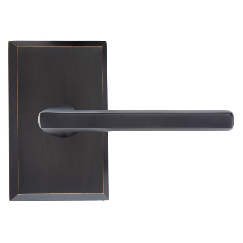 Levier de passage Bravura 839-G1 Delray sur rosette rectangulaire biseautée en bronze huilé
