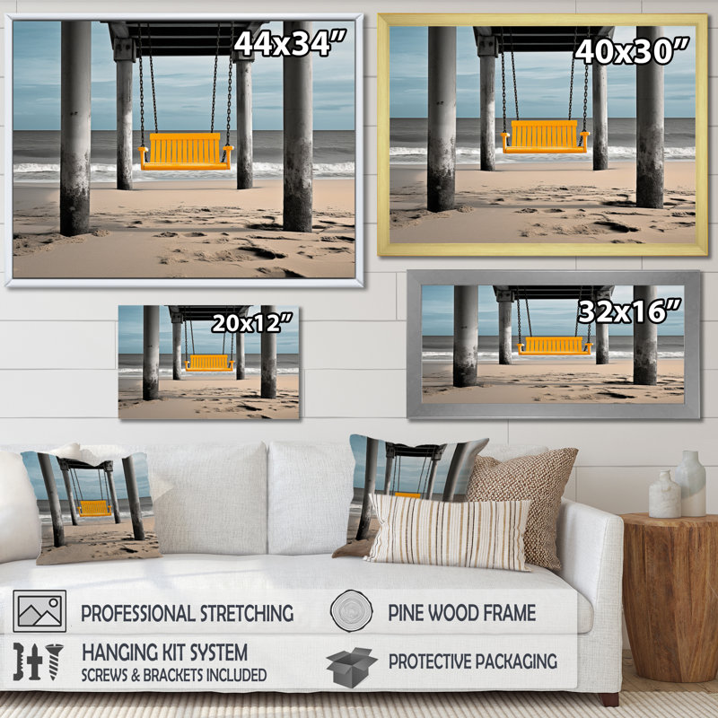 «Kiyonori Beach Pier Pers perspective», impression sur toile, Cadre photo argenté, H 24 po x l 32 po x P 1 po