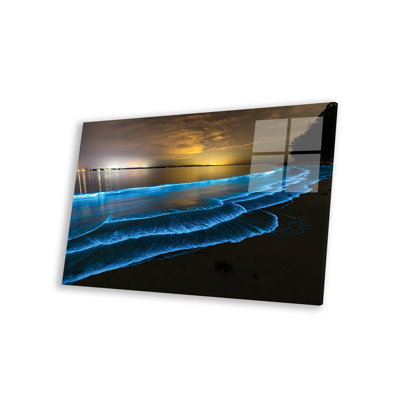 «Caressa Bioluminescence Jervis Bay On Plastique / Acrylique» par Jordan Robins, impression
