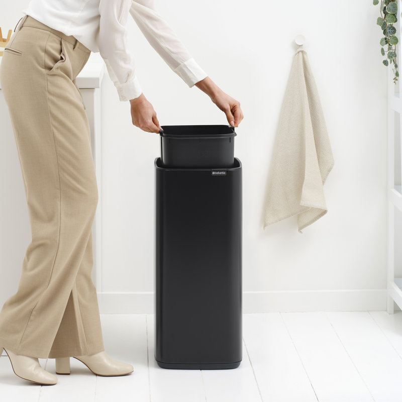 Poubelle Bo Touch, 8 gallons (30 litres), Noir mat