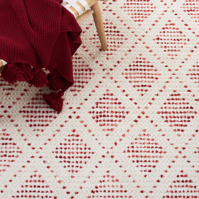 Bolog Hand Loomed Wool/Cotton Geometric Rug in Red/Ivory, Rectangle 6' x 9'
