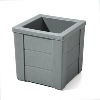 Step2 Lakewood Plastic Square Outdoor Planter Box