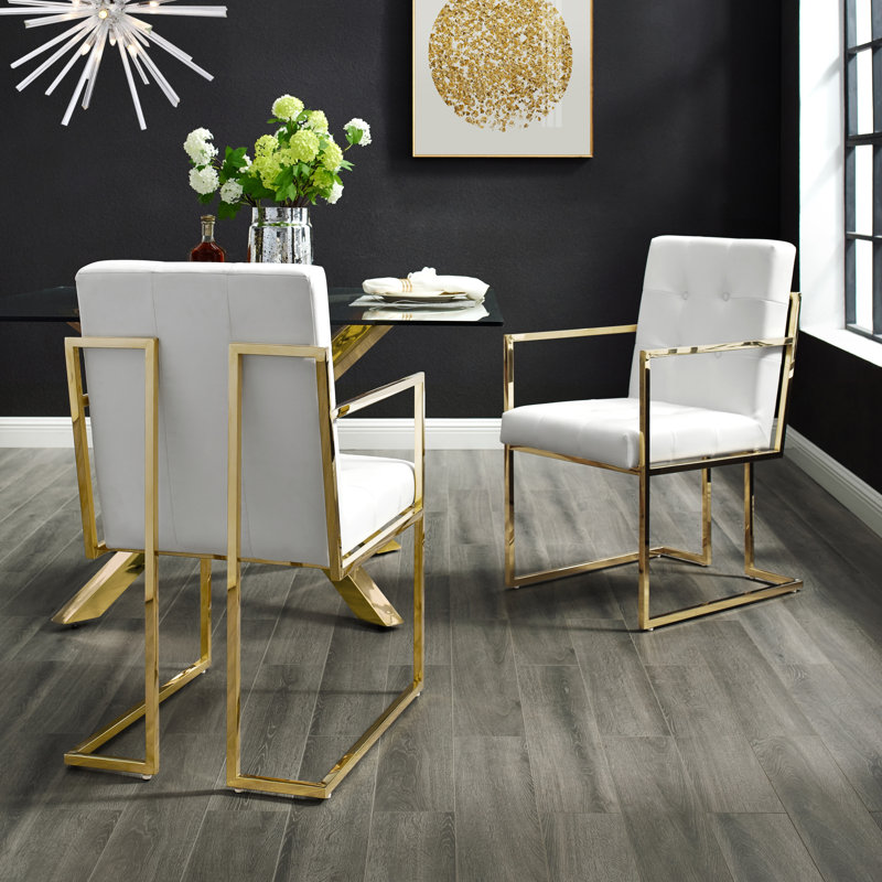 Fauteuil capitonné Vannessa, Blanc, Or