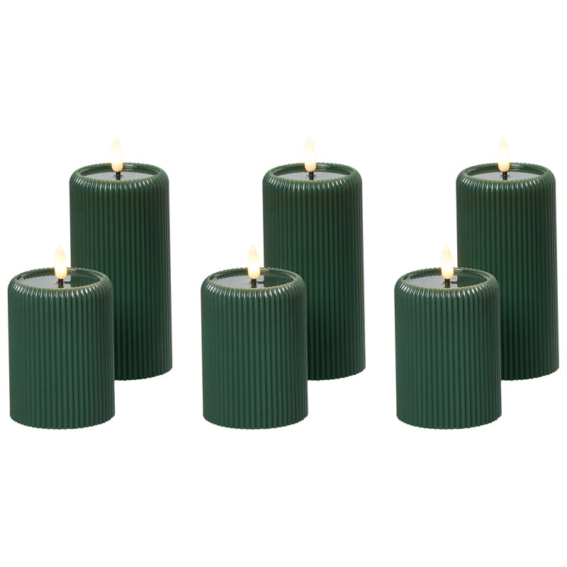 NOISETTE Decorative Accent Candle, Green