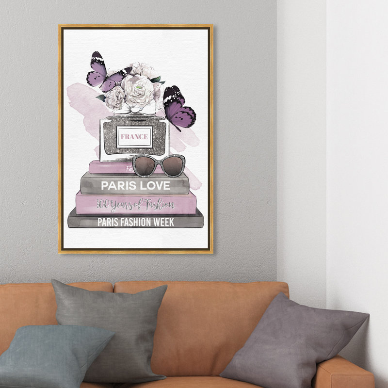 Fleurs avec livres et papillons lavande - impression sur toile, H 36 po x l 24 po x 1,5 po, Toile encadrée d'or