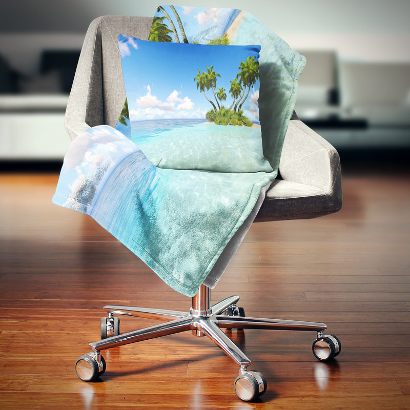Housse et insert de coussin carré Corals Island, 18 po x 18 po