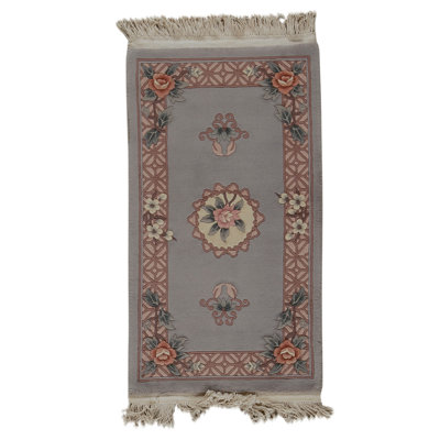 Area Rug in Gray