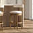 Siège blanc / structure brune