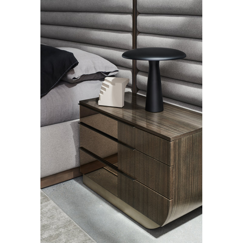 La Moda Upholstered Bed, King