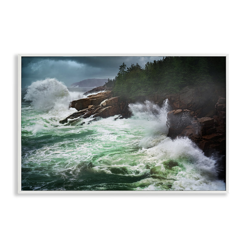«Strong Crashing Waves», estampe numérique par Rick Berk, Estampe numérique encadrée blanc bord de mer, H 20 po x l 30 po
