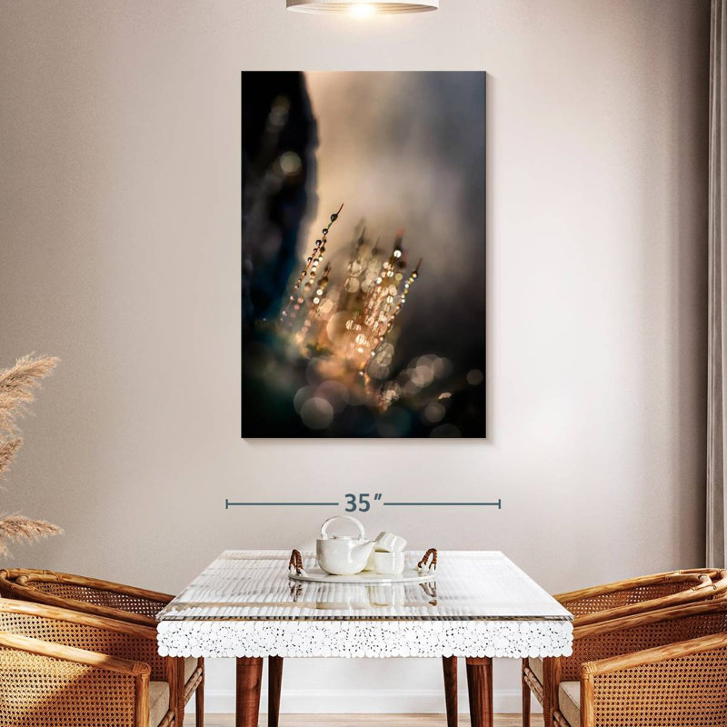 Avery Dazzle, 48" H x 32" W