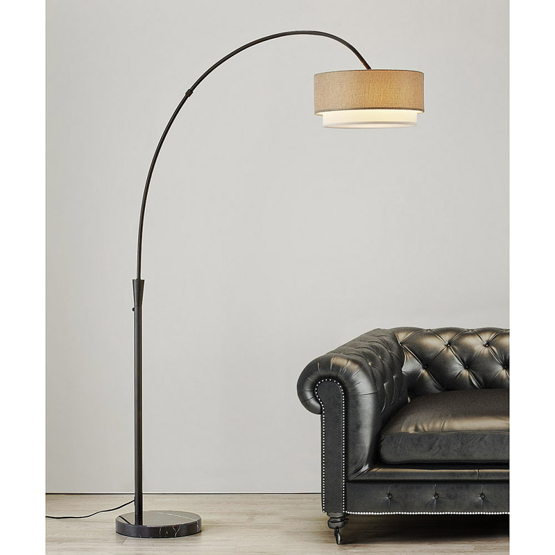 Lampe sur pied arquée 81 po Dina, Brun / Blanc, Marron foncé