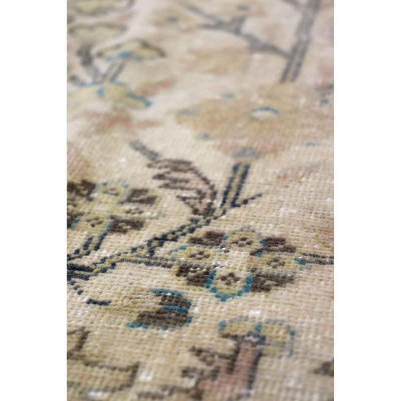 Kayseri One-of-a-Kind 4'8" X 6'11" Area Rug
