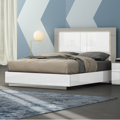 Dulani Bed