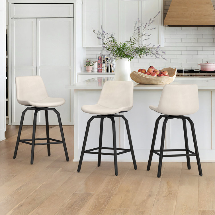 Bybee Dennis Swivel 26'' Counter Stool