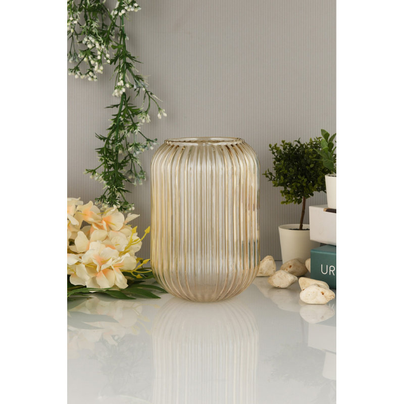 Elegant Gold Glass Vase, 3.9 x 7.9 x 3.9 Inches | 100% Premium Quality Glass | Perfect for Home Décor, Floral Arrangements & Centerpieces | Stylish Addition to Any Room, Ideal Gift for All Occasions