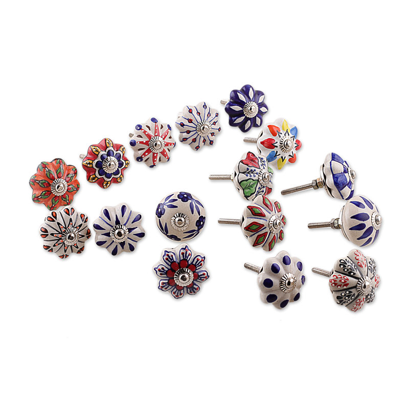 Boutons en céramique Novica