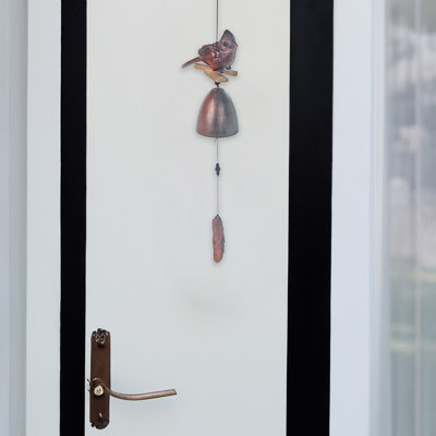 Cardinal Bell avec plume