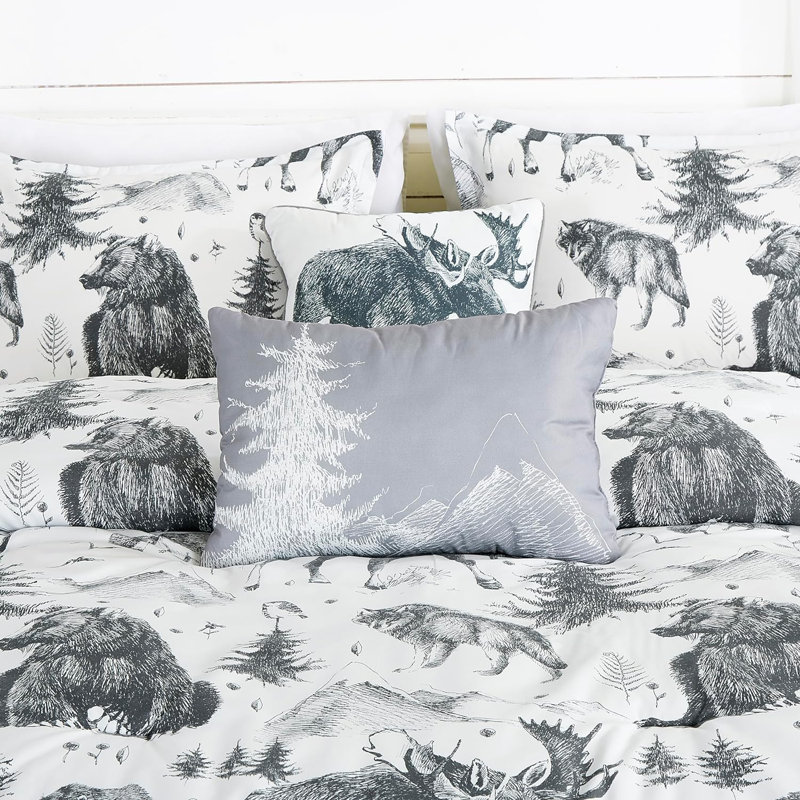 Denver 7-Piece Grizzly Bear Wolves Moose Cabin Lodge Comforter Set, Queen Comforter+2 Standard Shams+3 Throw Pillows