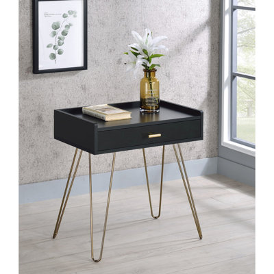 Table d'appoint noire de 23,5 po avec pieds en épingle à cheveux en métal cuivré et finition en bois dur mat, poignée style milieu du siècle, 23,5
