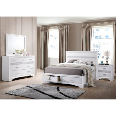 Très grand lit de style oriental de 4 chambres avec finition blanche, rayures contemporaines scintillantes et contraste métallique gris, tiroirs de rangement à fermeture en douceur, tiroirs secret de la commode, ajout de sophistication, lattes