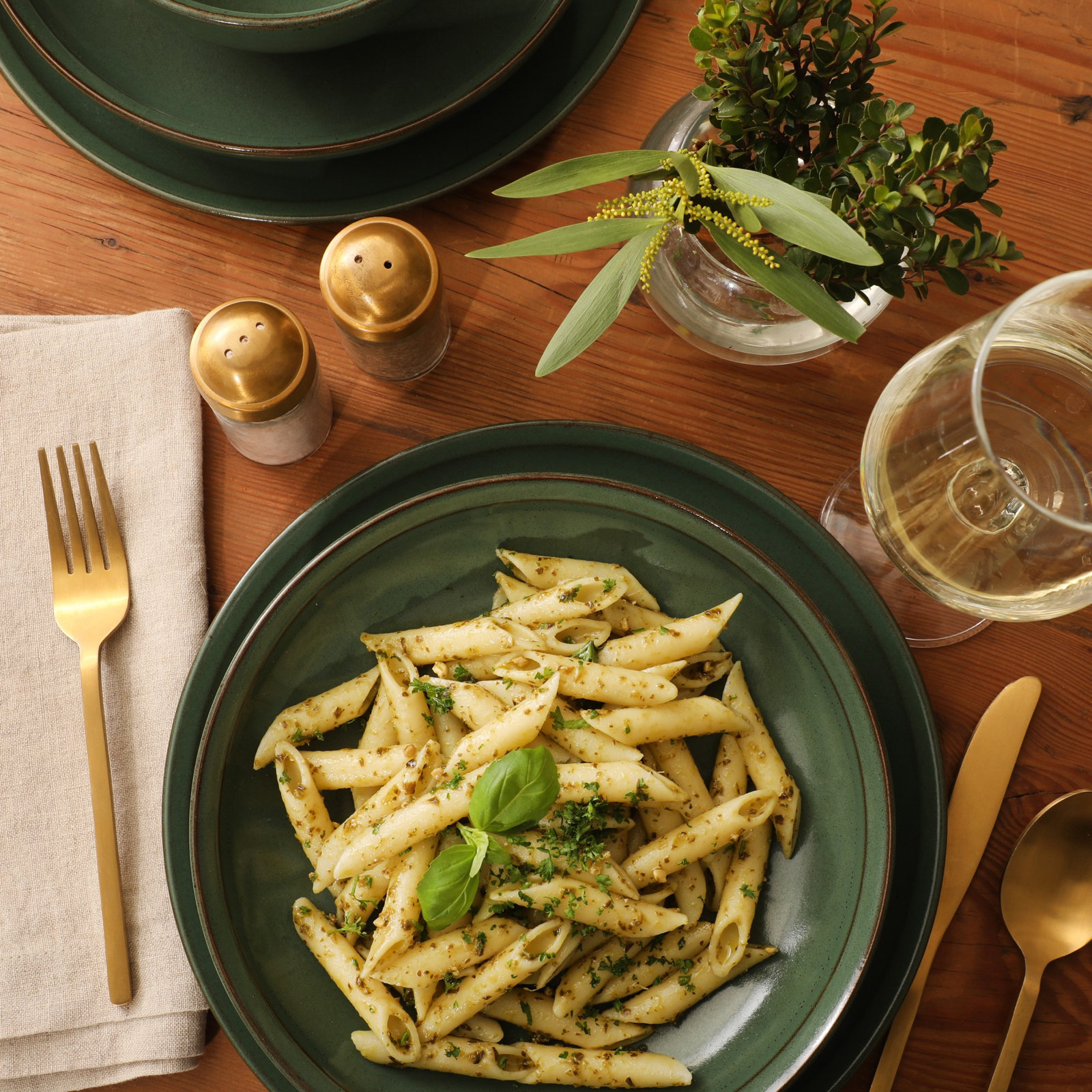 Beckett Stoneware Dinnerware Set, Green