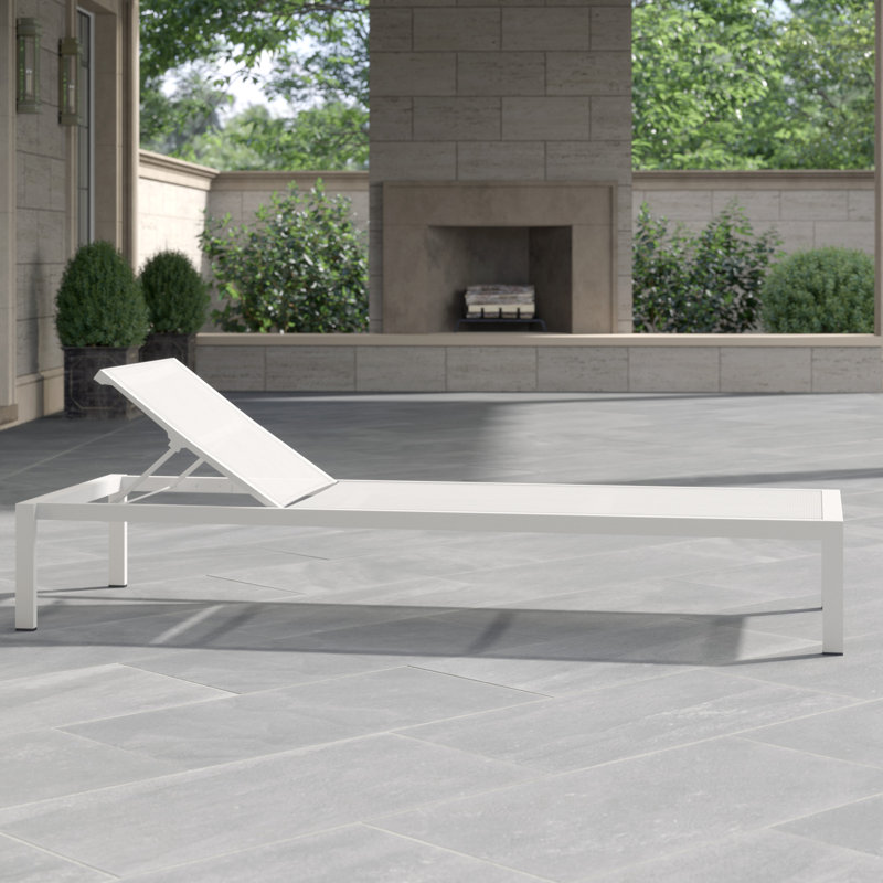 Skiff Outdoor Sun Lounger Single Chaise, White