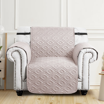 Reversible Sofa Cover – Two Looks in One, Quilted Furniture Protector with Adjustable Strap