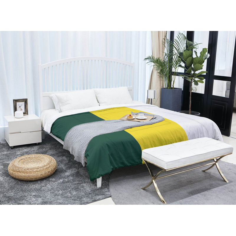 Polyester Striped Comforter, King Comforter, Green/Yellow