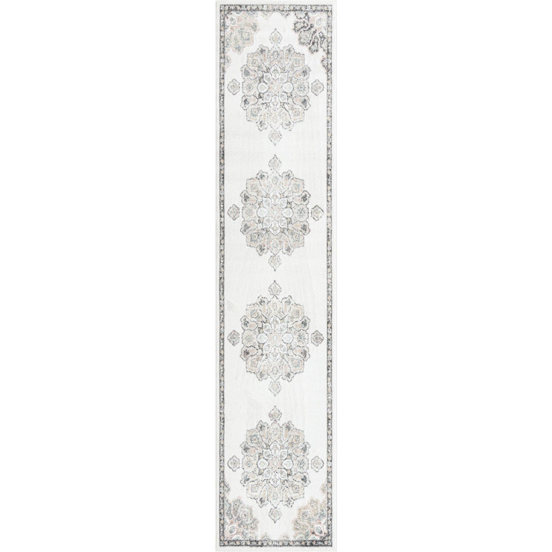 Makay Oriental Indoor Rug, Runner 2'7" x 12'