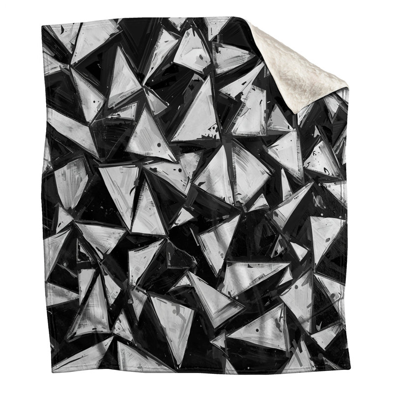 Couvertures abstraites à formes triangulaires, L 50 po x H 60 po