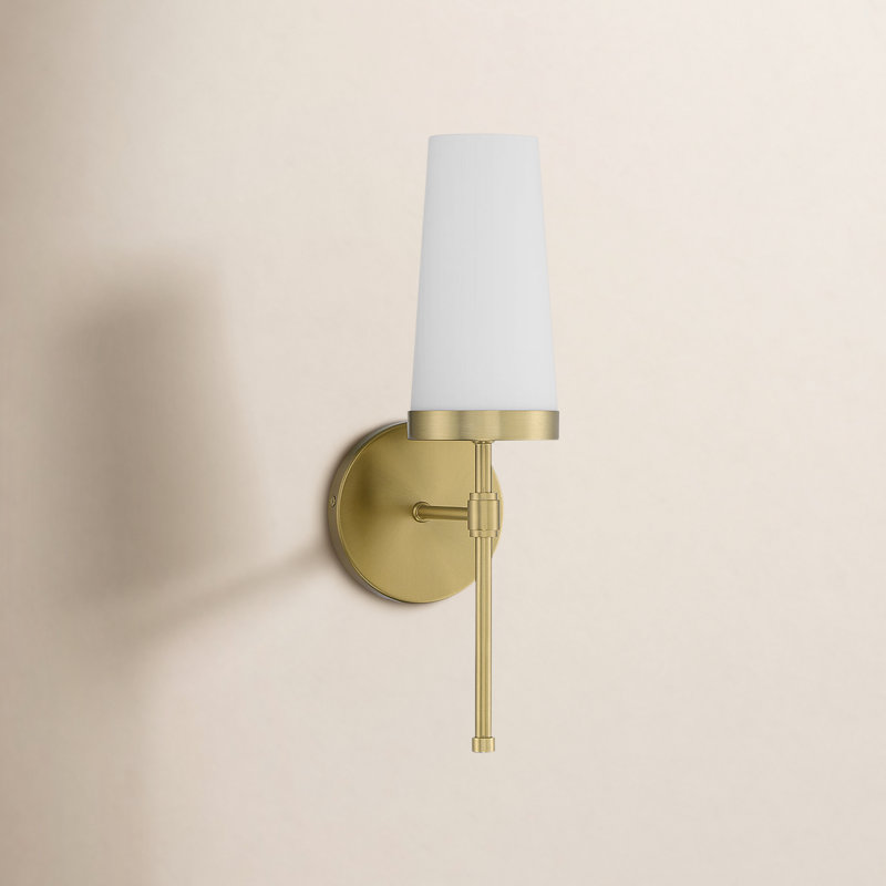Doha Metal Wallchiere in Brass, Brass