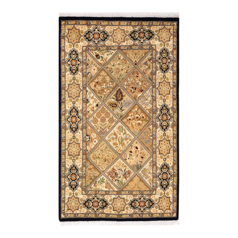 Classic One-of-a-Kind 2' 8" x 4' 5" Hand Knotted Area Rug