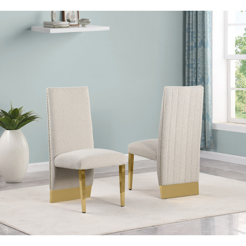 Chaises d'appoint en tissu Boucle avec garniture cloutée et chrome, Crème, Or