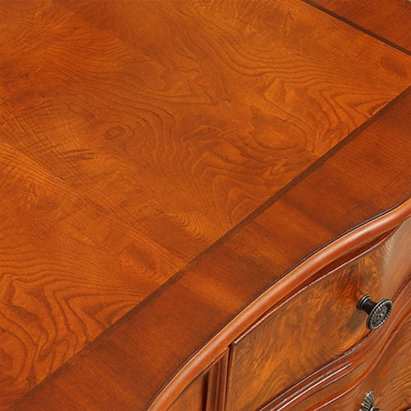 Buffet en noyer massif et bois manufacturé