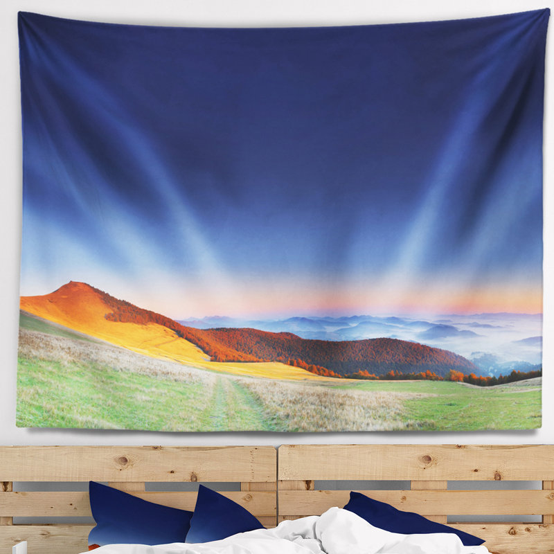 Majestic en polyester et tapisserie à lever coloré avec accessoires suspendus inclus, H 32 po x l 39 po