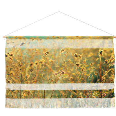 Suspension murale wanderlust vive par lisa argyropoulos
