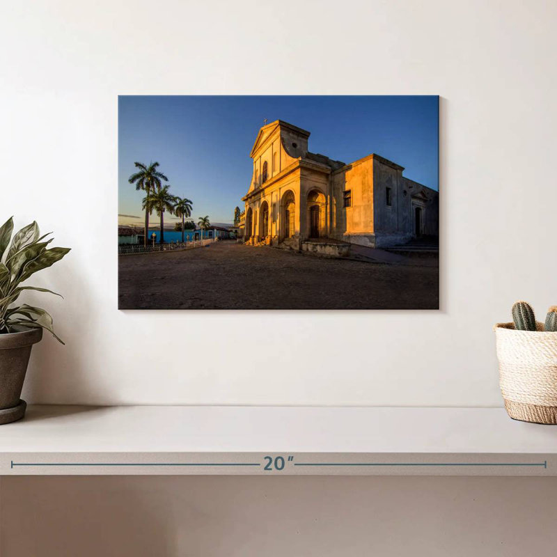Église Adella de la Sainte-Trinité, H 8 po x l 12 po