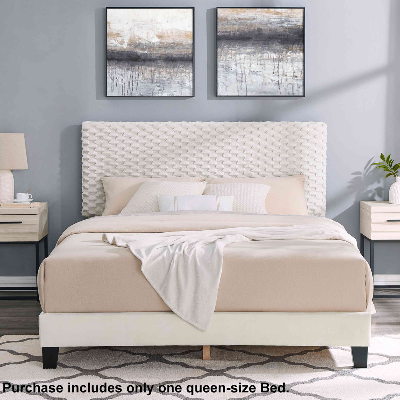 Lit plateforme tapissier Findlay Plush 3D, Grand lit