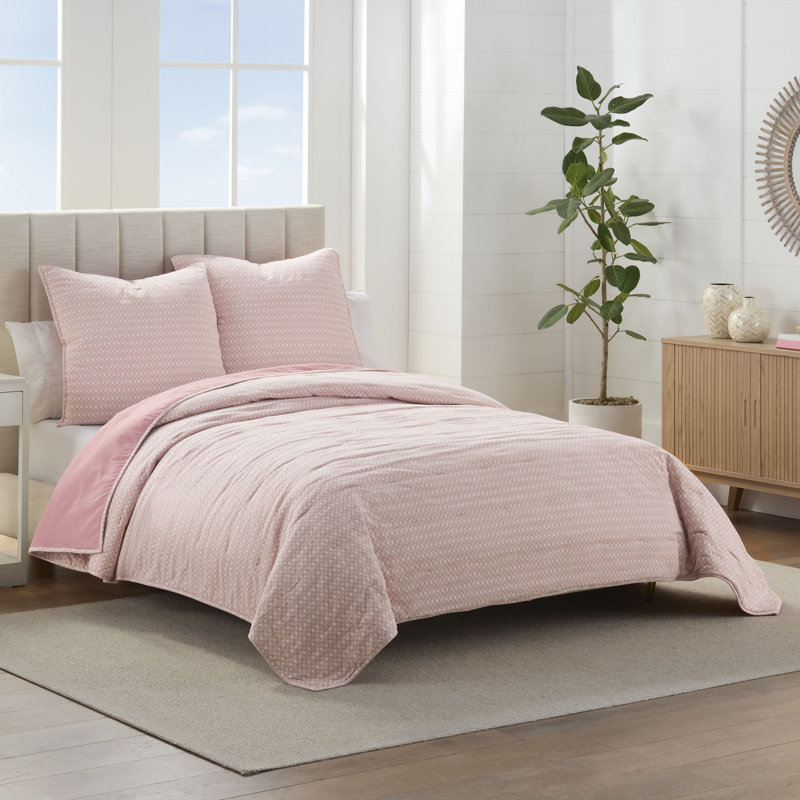 Southern Tide Augustine  Rose, Queen Quilt